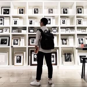 Meet your Posher, Vân